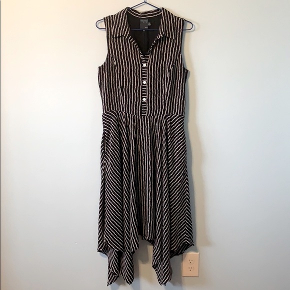 Gabby Skye Dresses & Skirts - 2 for 15! Gabby Skye Sleeveless Midi Dress